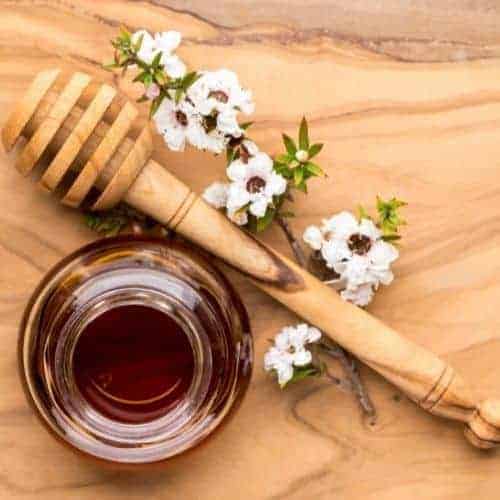 le miel de manuka pour combattre l'acné