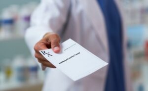 traitements sans ordonnance pour l'acné en 2024